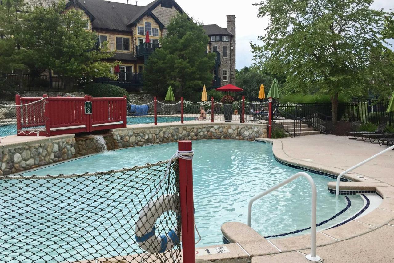 Spacious Condo With View Less Than 1 Mi To Mtn Creek Resort! Vernon Eksteriør billede